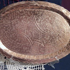 C.1911 Antique Arts & Crafts Mvmt., Hammered-Copper Oval Tray w/Fishtail Handles